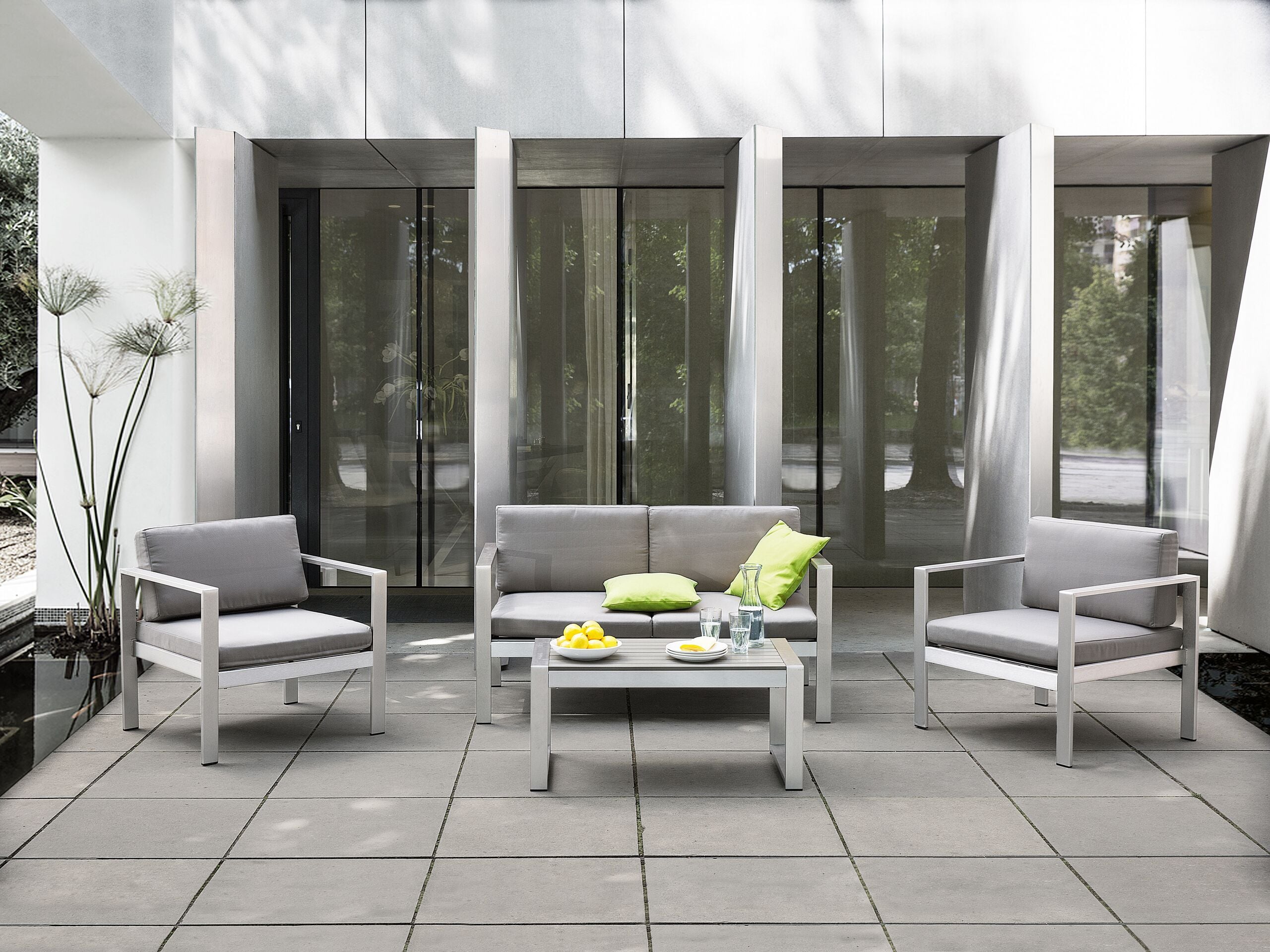 Set lounge pentru grădină cu masă cu 4 locuri SALERNO Gri deschis Metal