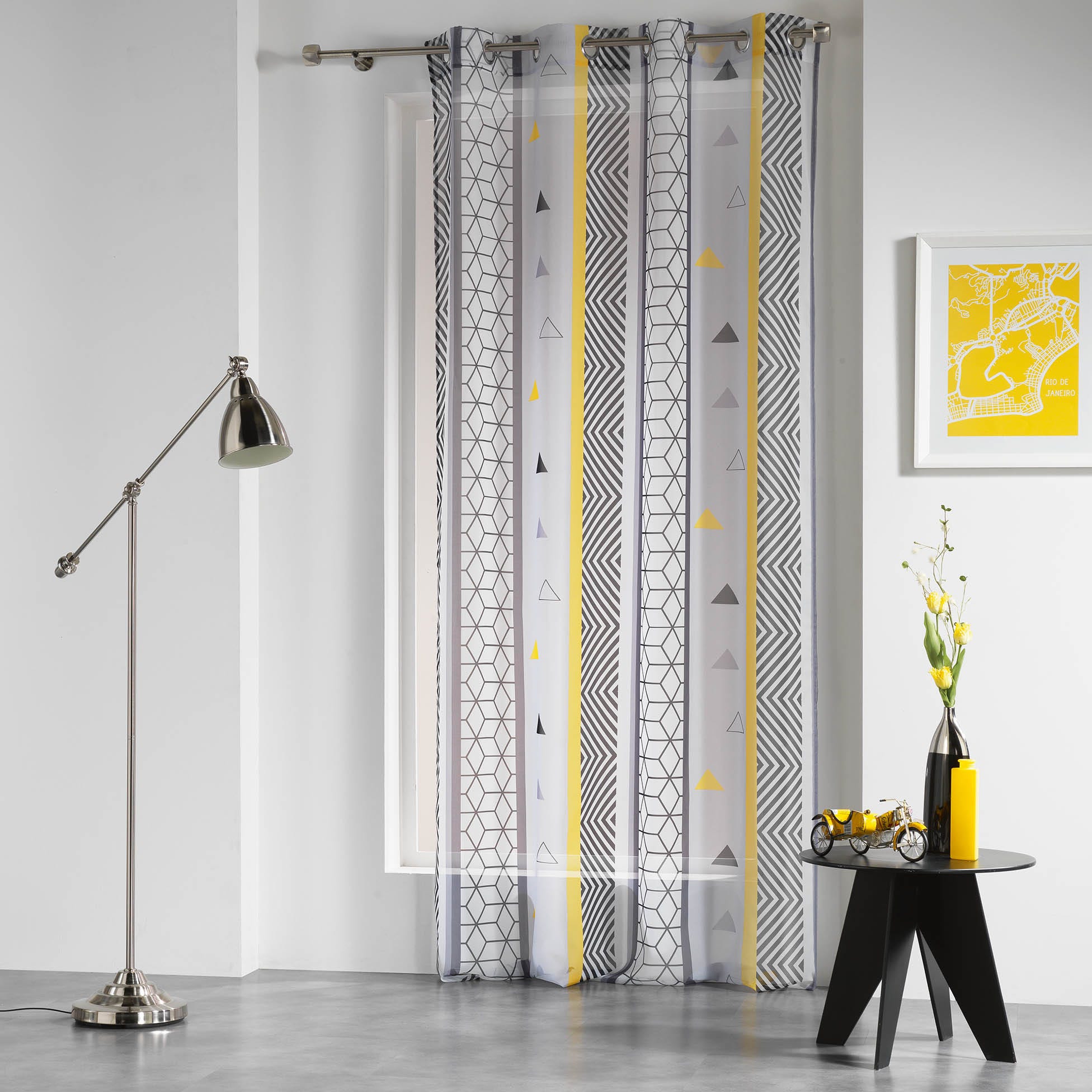 Rideau Graphique à Rayures Verticales et Imprimés Triangulaires - Gris ...