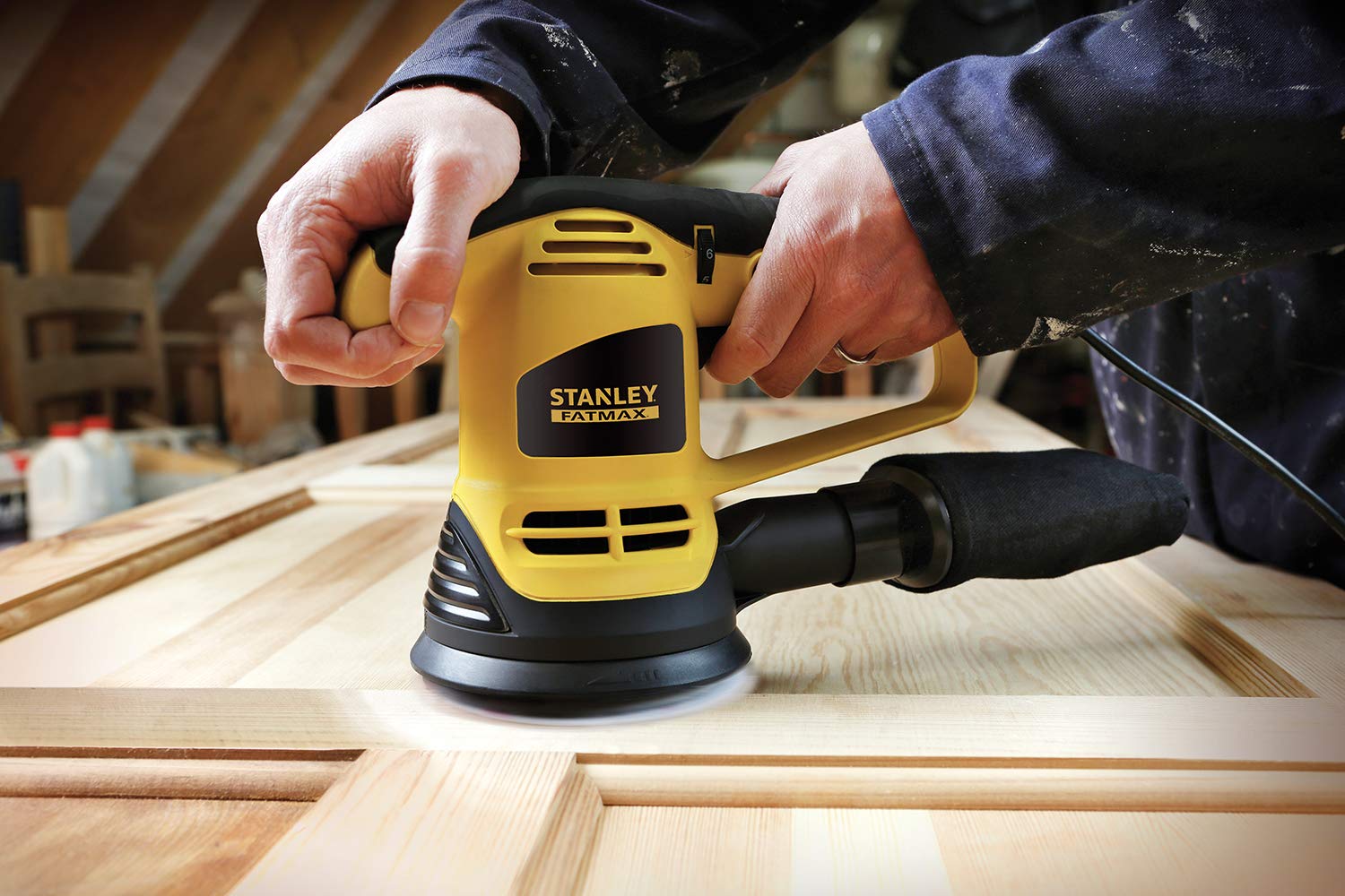 Ponceuse Excentrique Filaire STANLEY FATMAX FME440K-QS 480W 125 mm Vitesse Variable et Poignée Avant Revêtement Grip, Livré en Coffret de Transport - 6