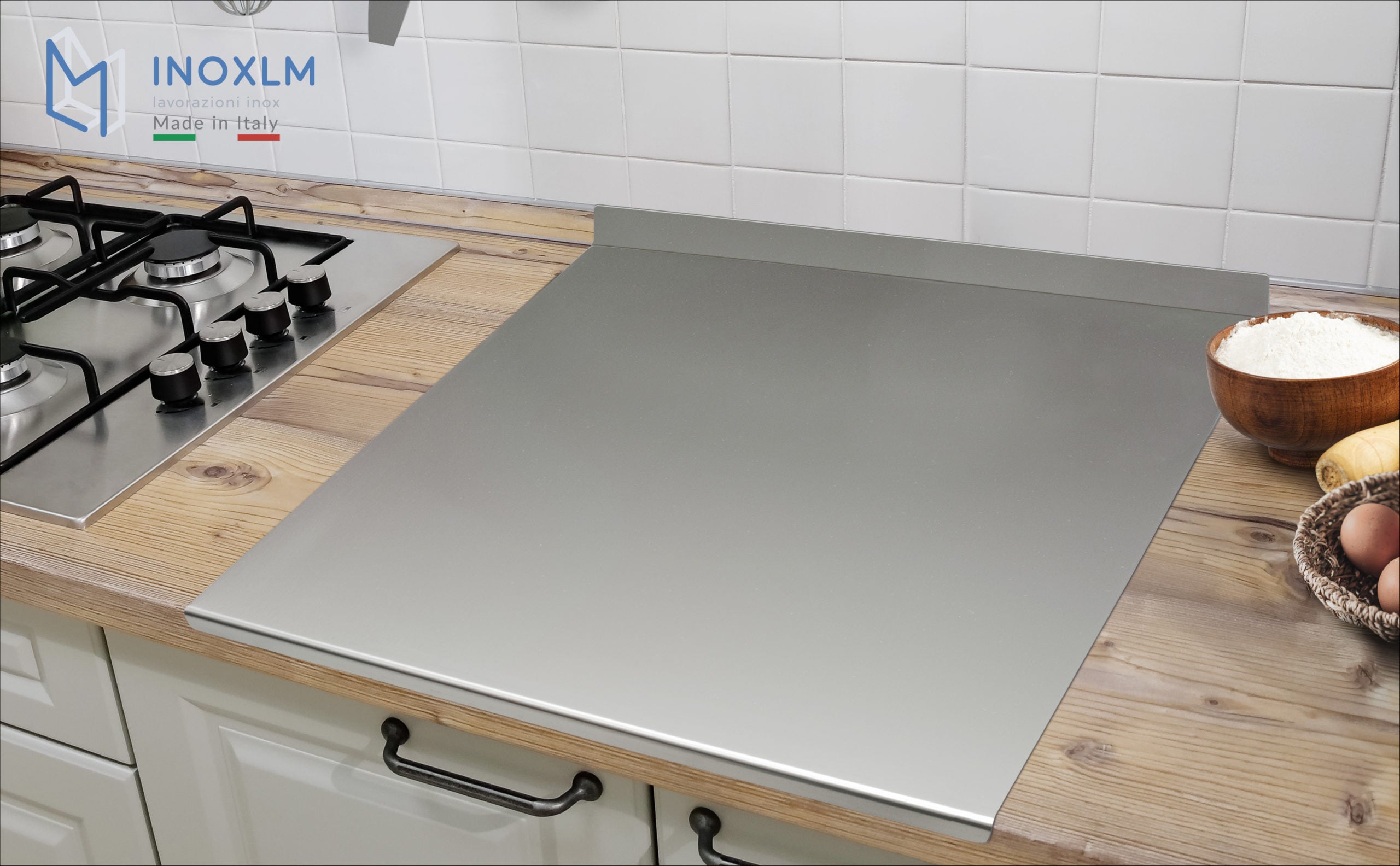 INOXLM Tagliere Spianatoia 60X56 con piega 2 cm ed alzatina 4 cm per impastare Piano da Lavoro in Acciaio Inox per Cucina per Bar per Ristorante - 4