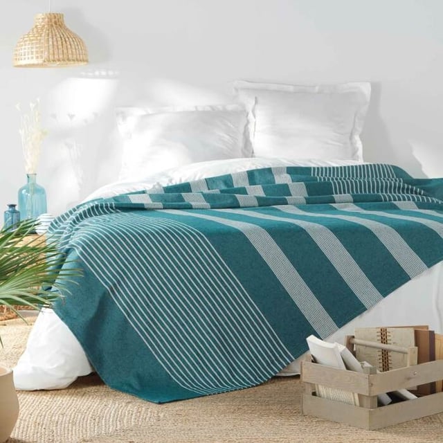 Couvre lit 2 personnes 220 x 240 cm coton/polyester tisse adele Bleu