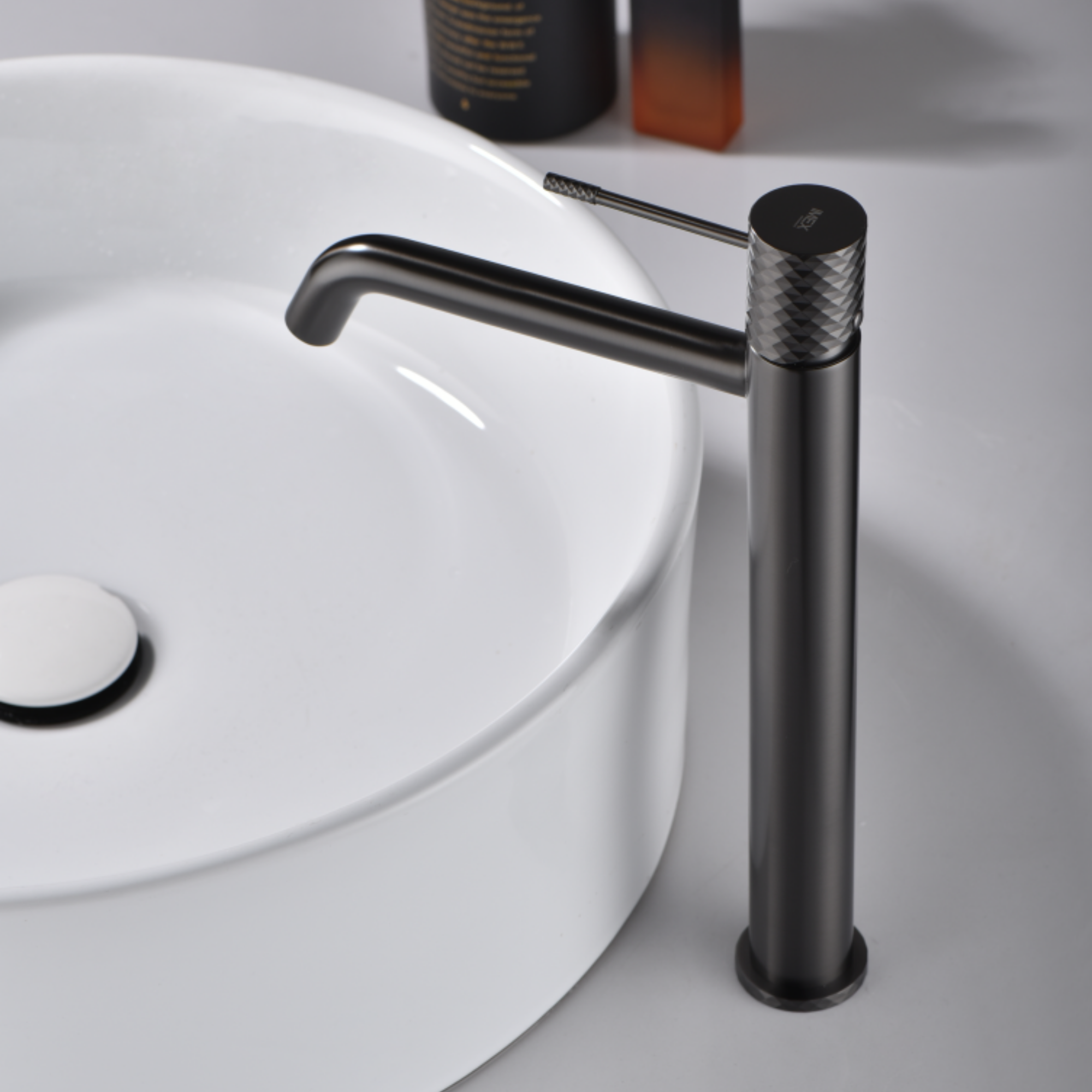 Robinet De Lavabo Noir Mat En Laiton - TRAHOO - Série Turia[W1846