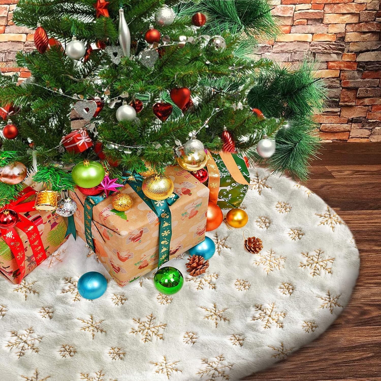 Gonna per albero di Natale, tappeto per albero di Natale in