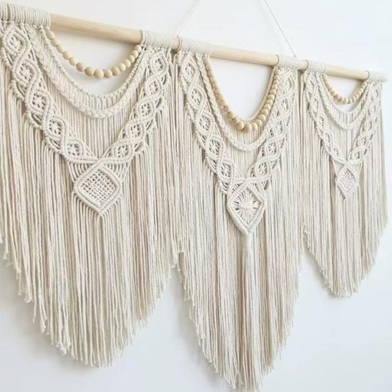 Tenture murale macramé bohème, Fait main en coton ivoire, Grand décor pour salon, chambre et mariages, Avec perles en bois beiges - 7