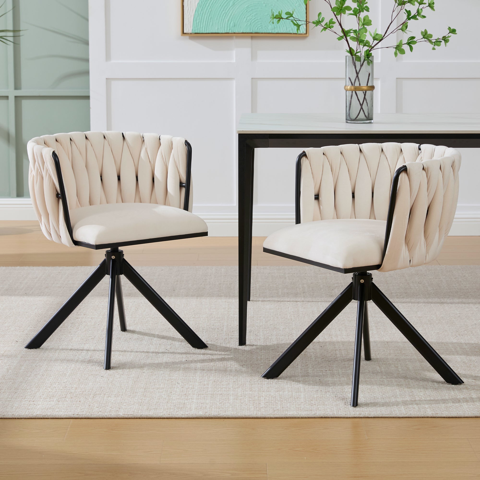 Zestaw 2 obrotowych 180° krzeseł do jadalni z aksamitu z podłokietnikami – 56 x 50 x 70 cm – nogi metalowe – kość słoniowa