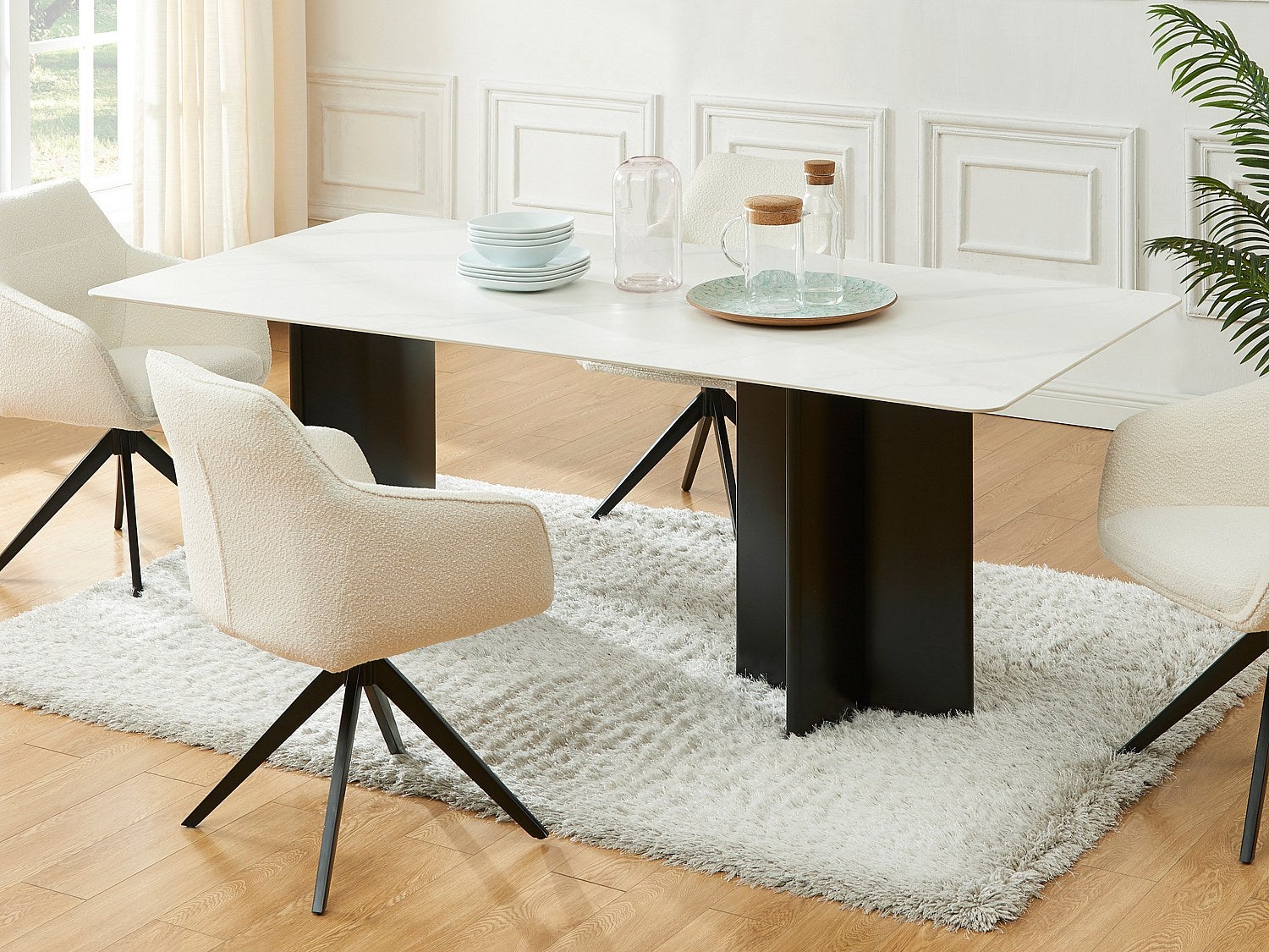 Stół do jadalni dla 8 osób z ceramiki i MDF - Efekt białego marmuru i czarny - SINAN