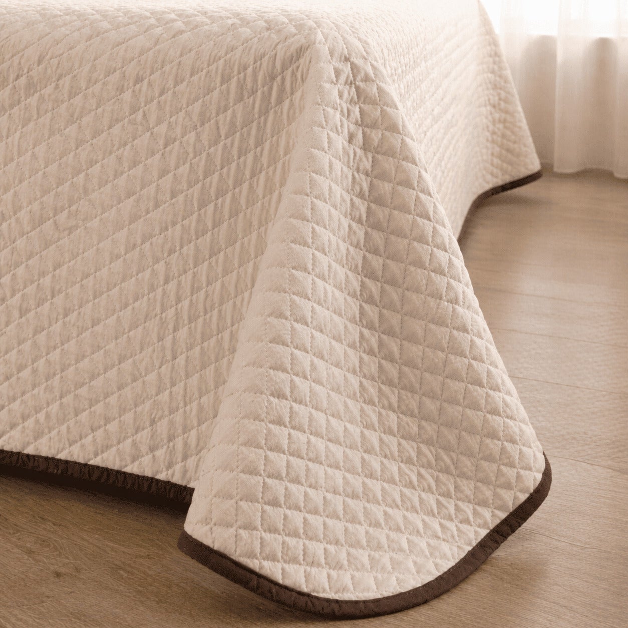 Colcha Bicolor Reversible Beige/Marrón Cama 180cm Donegal Collections - 3