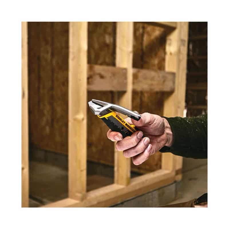 Cutter lame rétractable à bouton poussoir Fatmax STANLEY - lame 18 mm - 6