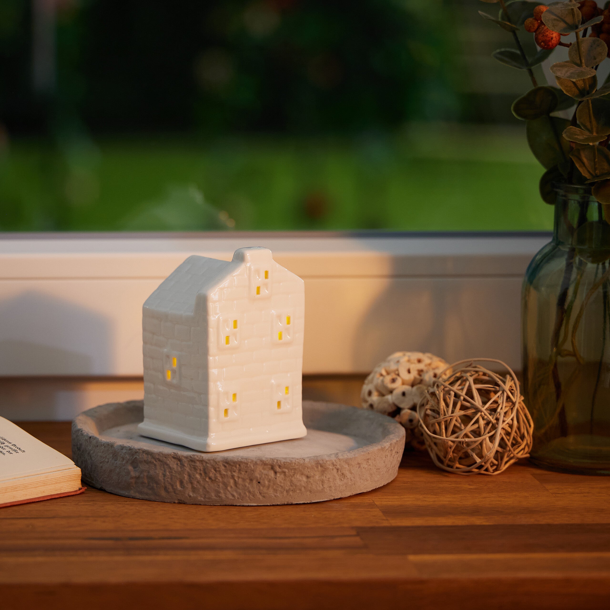 Räder Design Mini Casetta Luminosa In Porcellana – 6x6x13,5 Cm, Luce Calda, Decorazione Da Tavolo E Regalo - 5