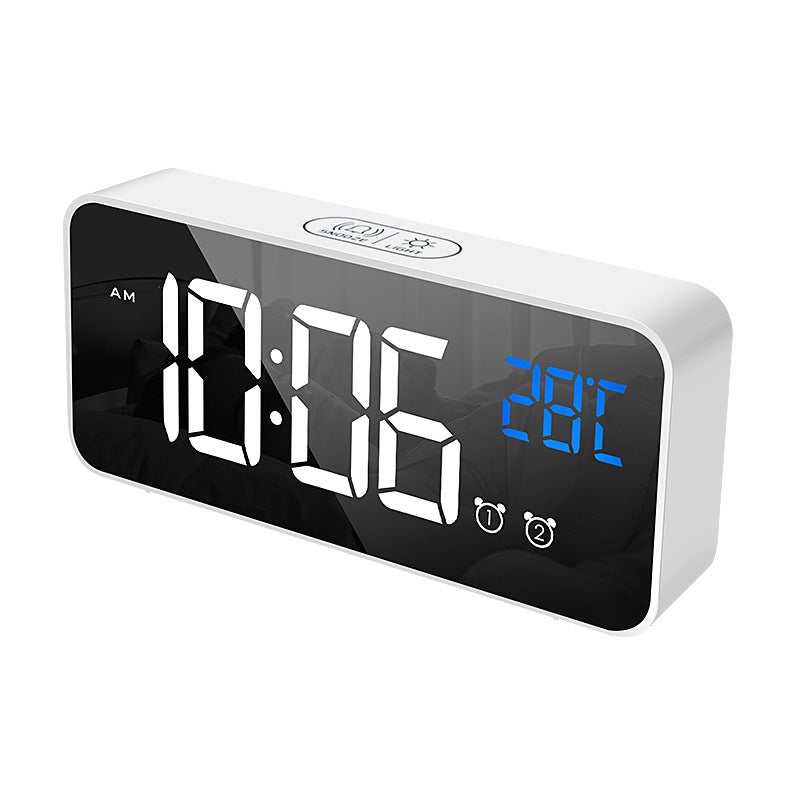 Réveil numérique avec grand affichage LED de la température, réveil miroir portable avec double alarme, fonction snooze, variateur de luminosité à 4 - 2
