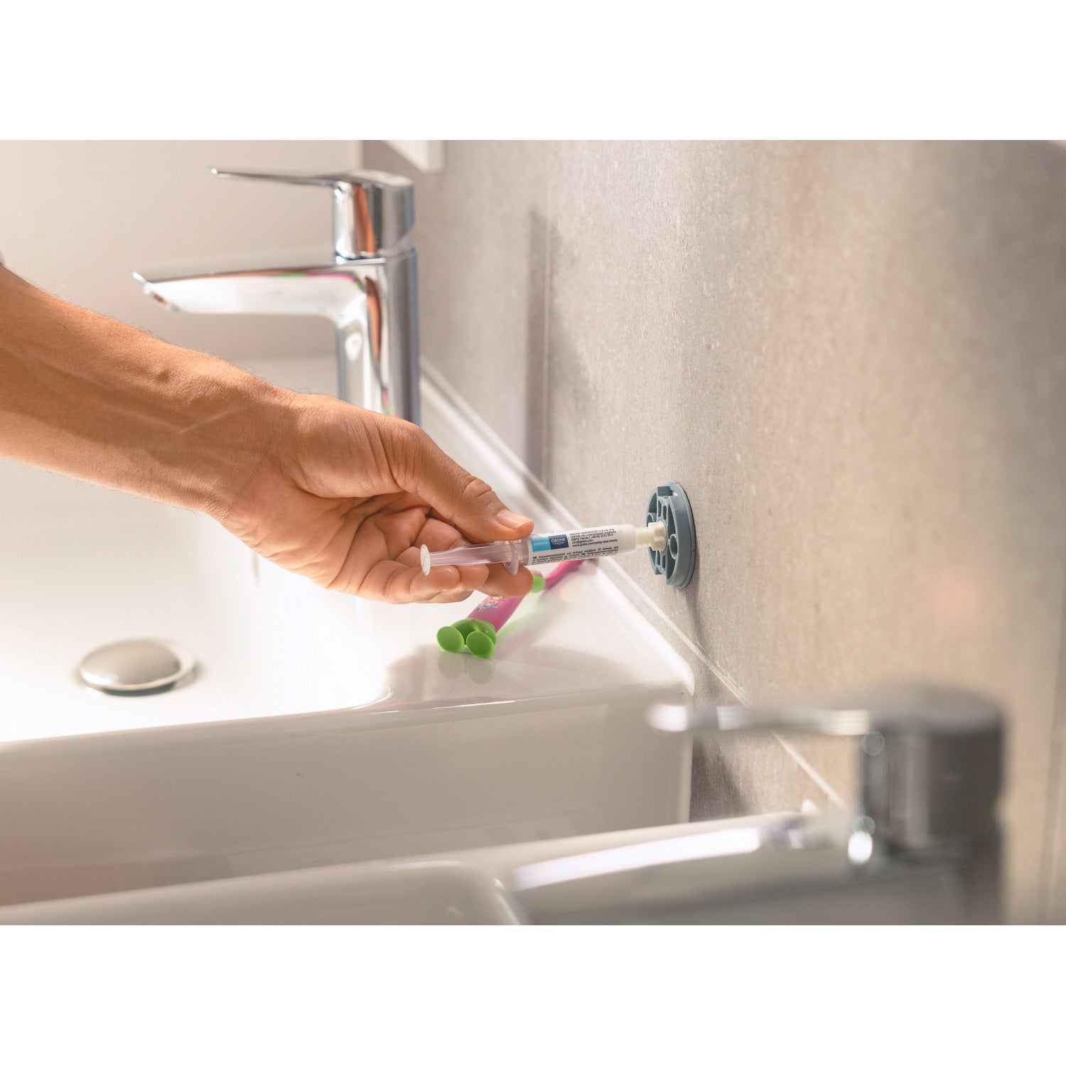 GROHE QuickGlue A1 pour access avec une platine de fixation - 3