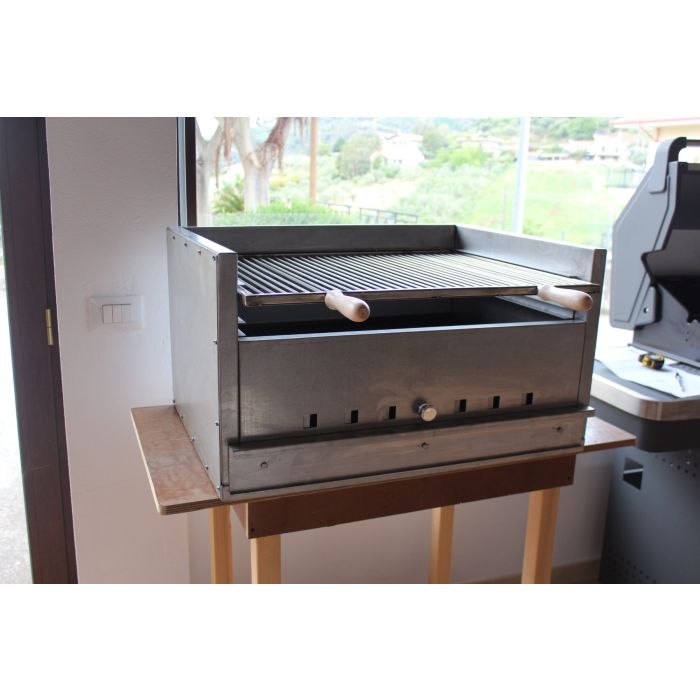 Grill stojący na węgiel drzewny W 77 X D 57.5 Lam aluminiowany