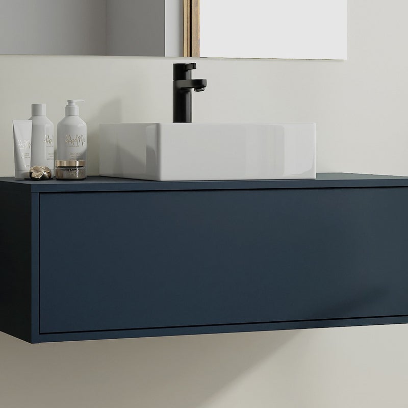 Szafka łazienkowa wisząca o kolorze nocnej niebieskości z pojedynczą umywalką - 94 cm - TEANA II