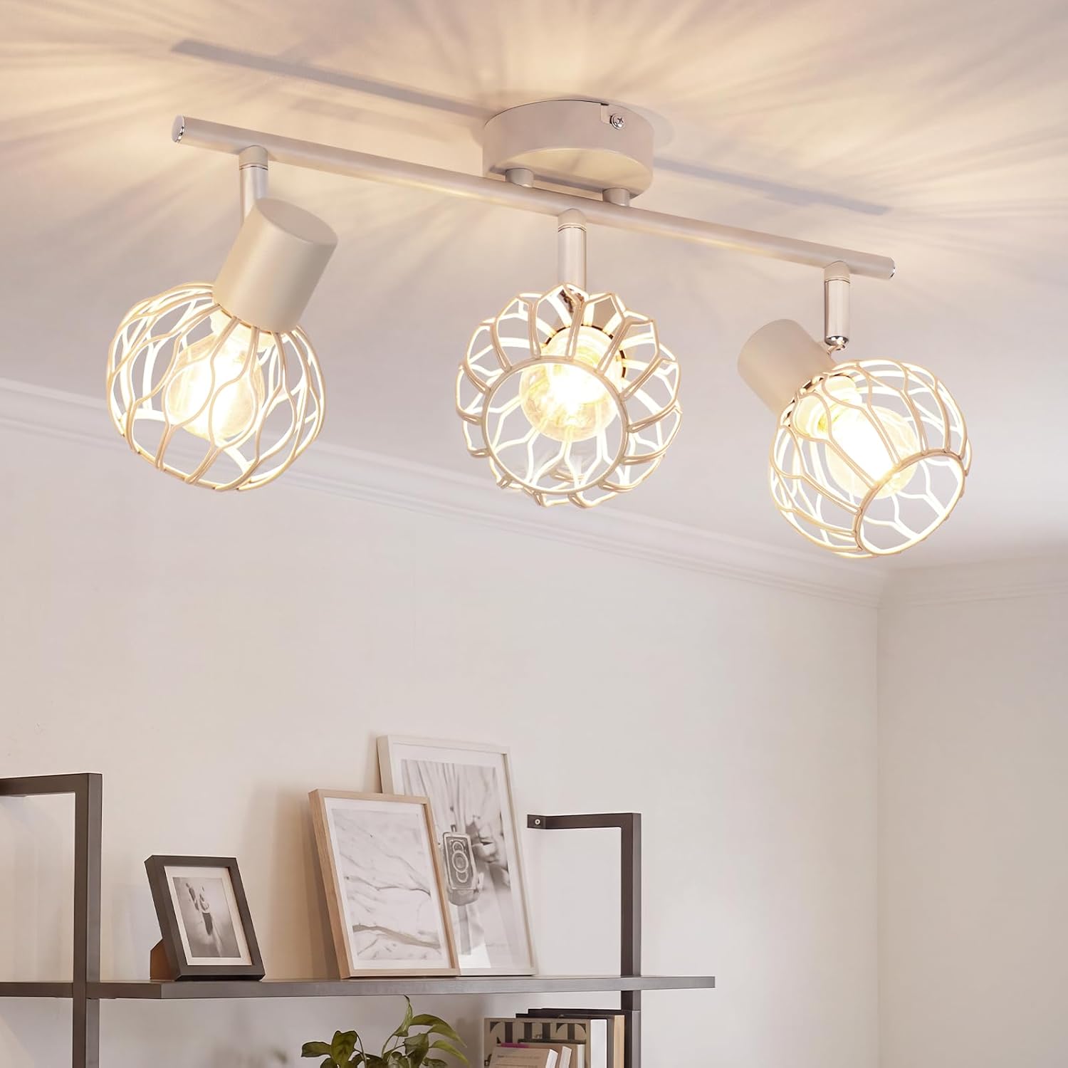 Plafoniera LED cu trei lumini NETTLIFE, gri - soclu E14, ideala pentru bucatarie | Spot reglabil la 350°, becul nu este inclus