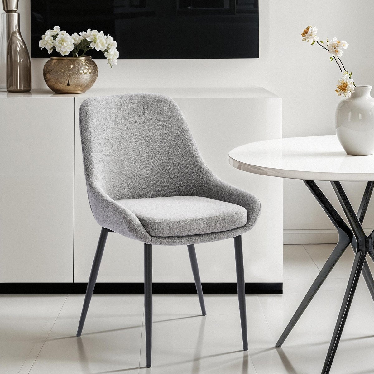 Sedia moderna da cucina in tessuto con gambe in metallo nero Piros - Grigio - 2