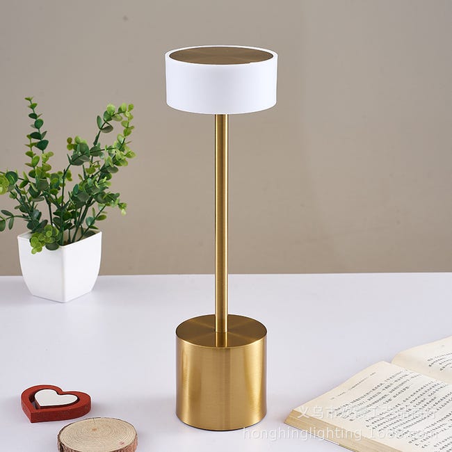 Lampada da Tavolo Senza Filo Ricaricabile, 3 temperature di Lampada da Tavolo Senza Filo Ricaricabile, 3 temperature di