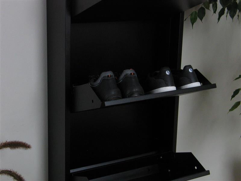 Pisa Armoire à chaussures à 3 rabats/portes en métal noir. Livré entièrement monté. - 6