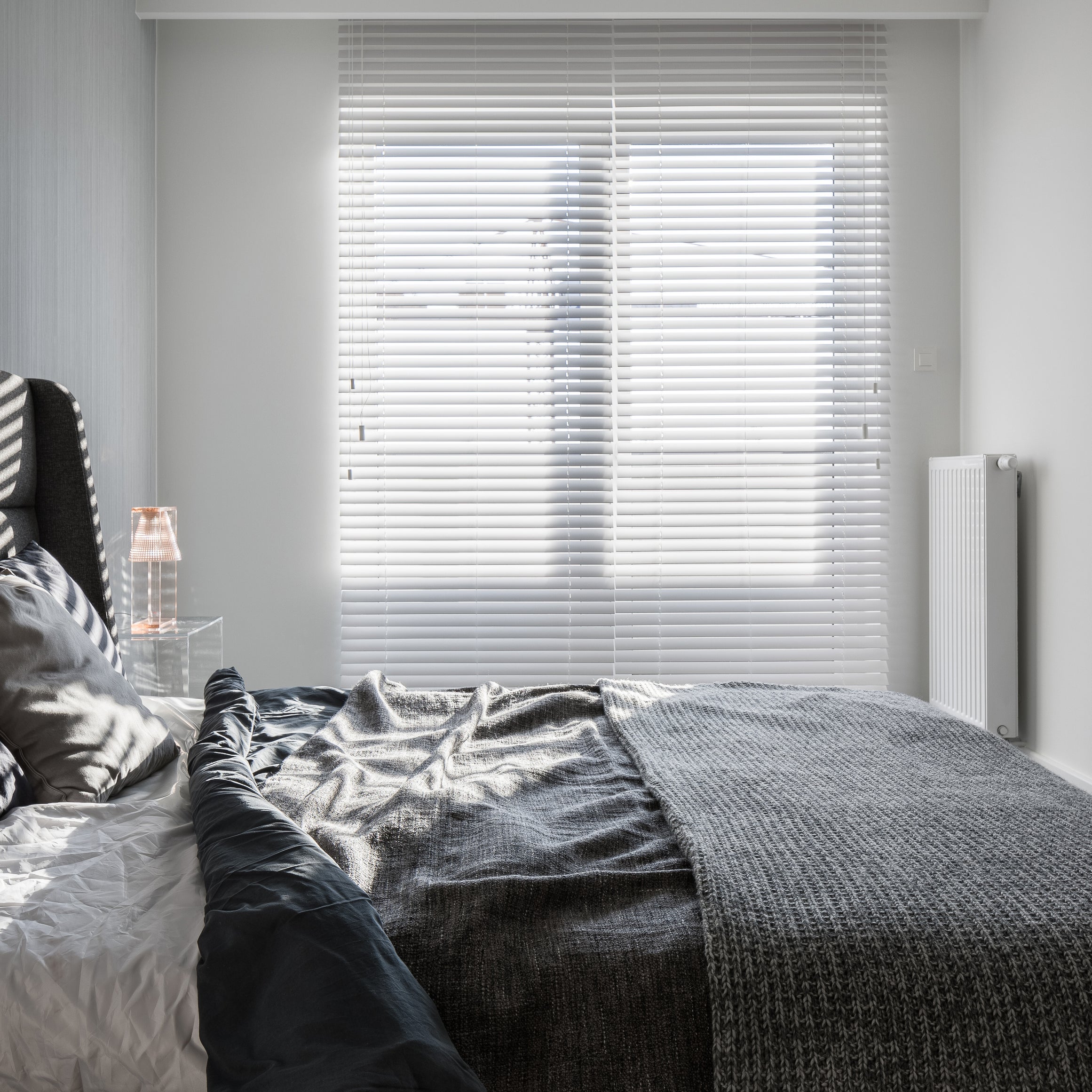 Estore veneziano de alumínio com cordão, cor branco, 150x250 cm - 7