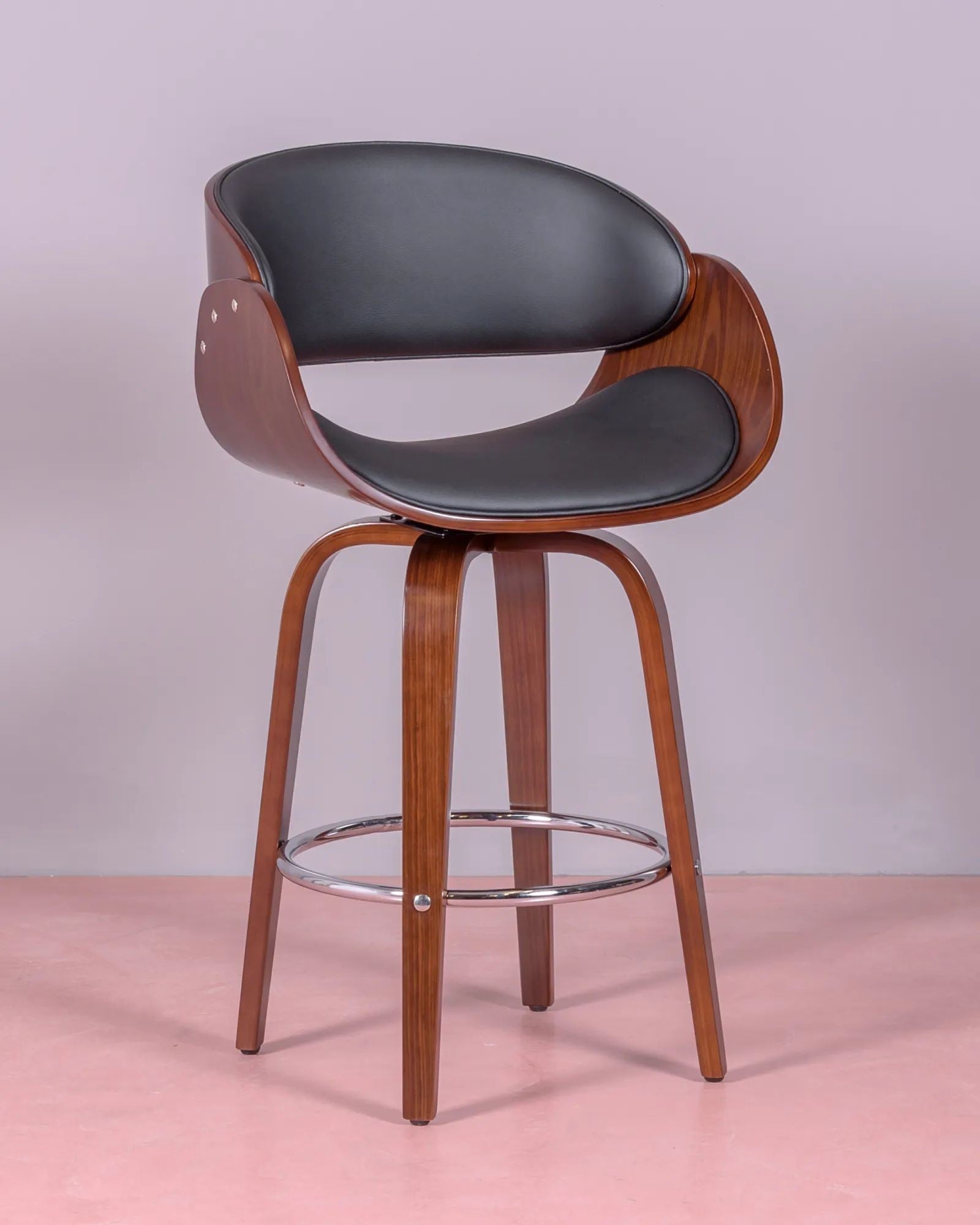 Taburete nórdico en madera de nogal con cojín de polipiel (66cm) - burrow - nest dream - negro