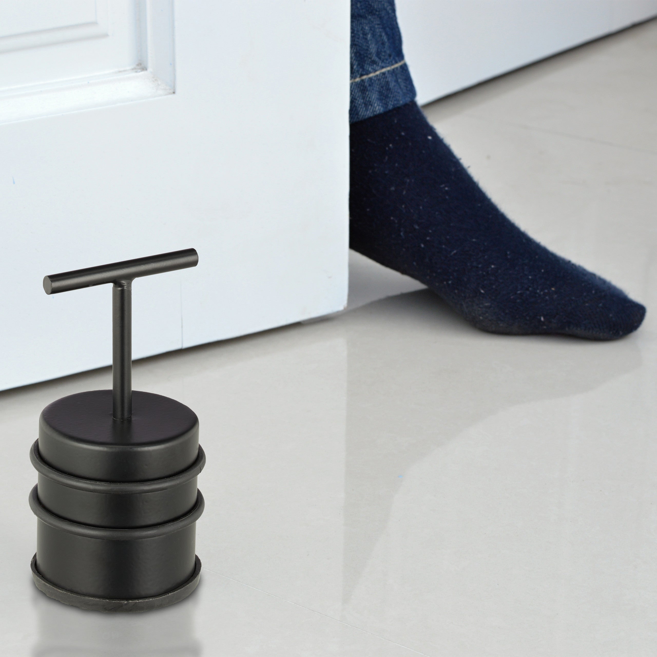 Butoir de porte avec poignée, porte & fenêtre, haute, ronde, intérieur, caoutchouc, inox, ∅7 cm, noir, Relaxdays - 2