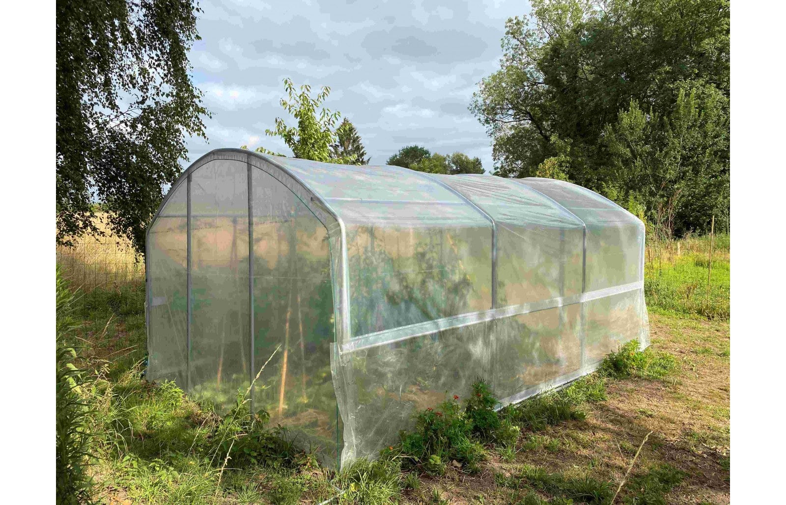 Serre tunnel de jardin 4 Saisons - 13,5m² - 3 x 4,5 m - pieds droits - aérations latérales - LES SERRES TONNEAU - 5