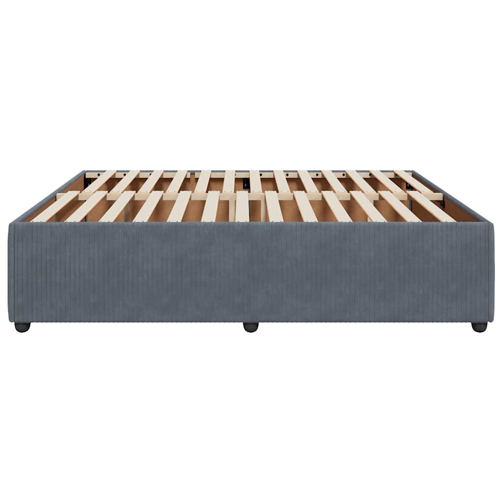 Cadre de lit sans matelas gris foncé 200 x 200 cm en velours - 5
