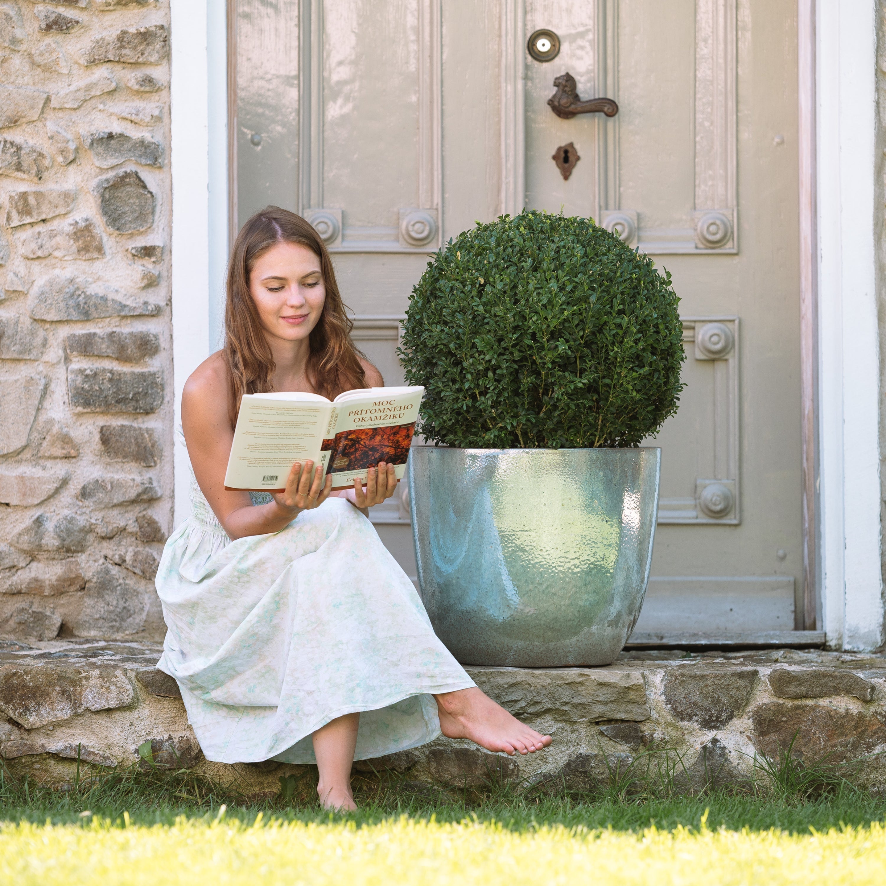 Pot grande taille d'extérieur LANCELOT 57x50cm perle, fait main en terre cuite émaillée, résistant au gel - 4