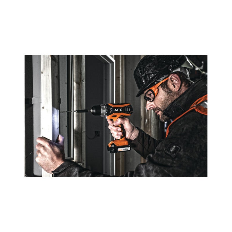 Perceuse à percussion AEG 12V tradesman Gen III BSB12G3LI-202C - 2 batterie 2,0Ah - 1 chargeur - 3