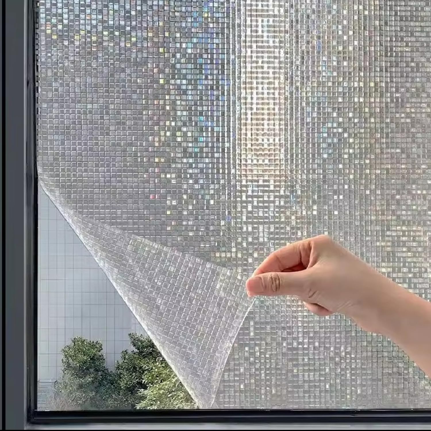 Unikaj folii okiennej typu „mosaic” – statyczna folia okienna – zawiera szpachelkę, obcinak i spryskiwacz (60 x 300 cm)