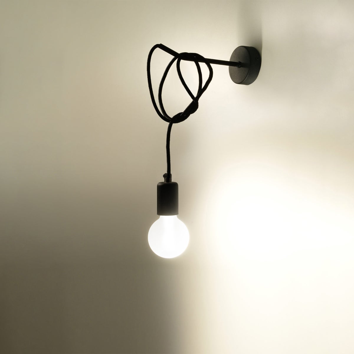 Kinkiet SPEIS czarny LED 3000K - 8x23x100cm Sollux