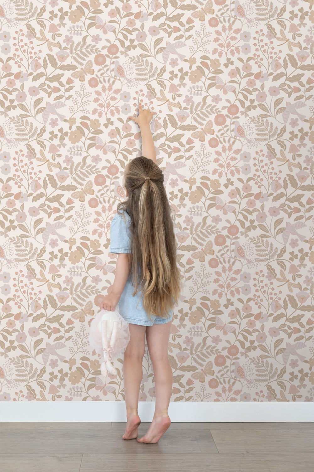 Papier peint fleurs et oiseaux blanc, beige et rose clair - 53 cm x 10.05 m - ESTAhome - 6