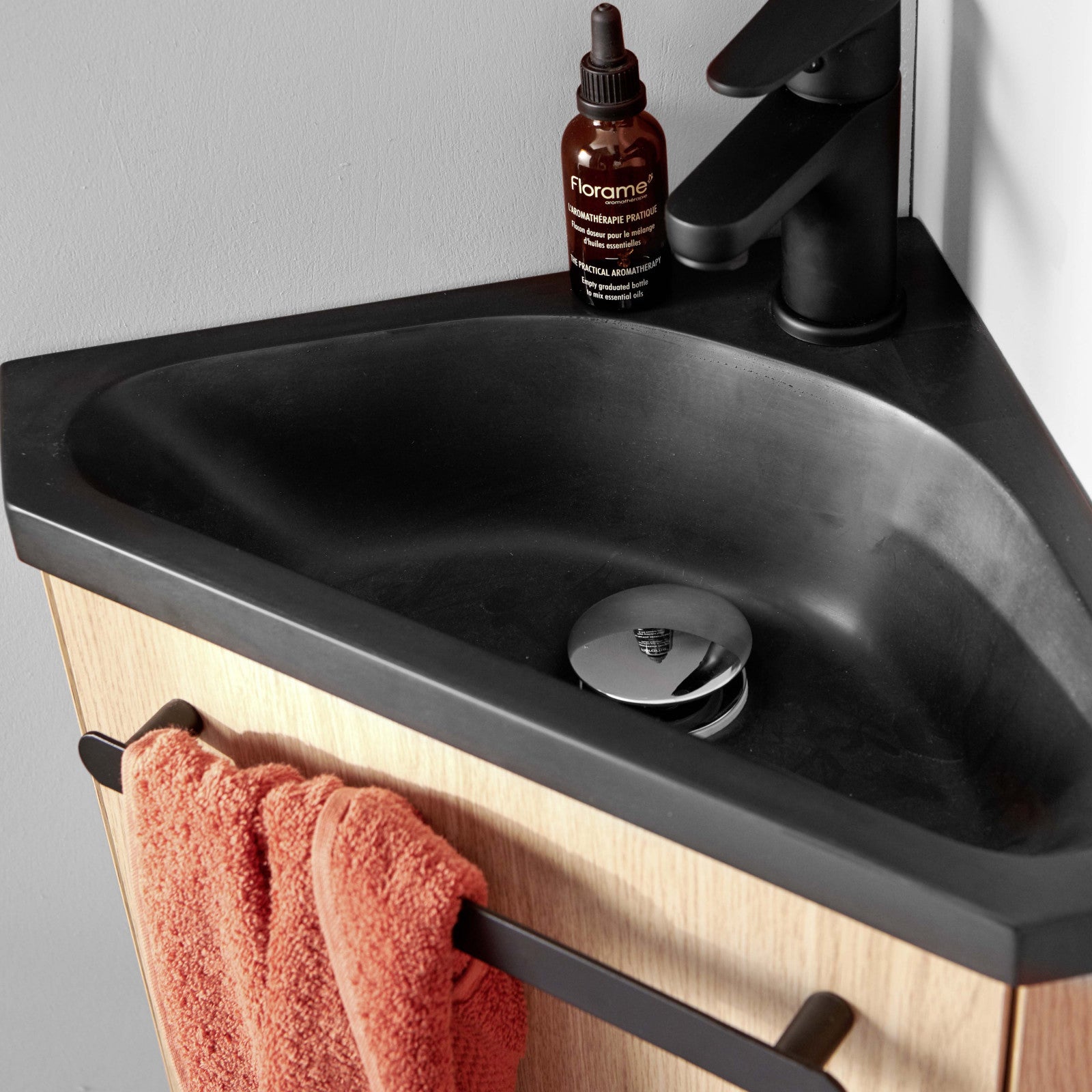 Ensemble lave-mains d'angle suspendu avec robinet noir - 6