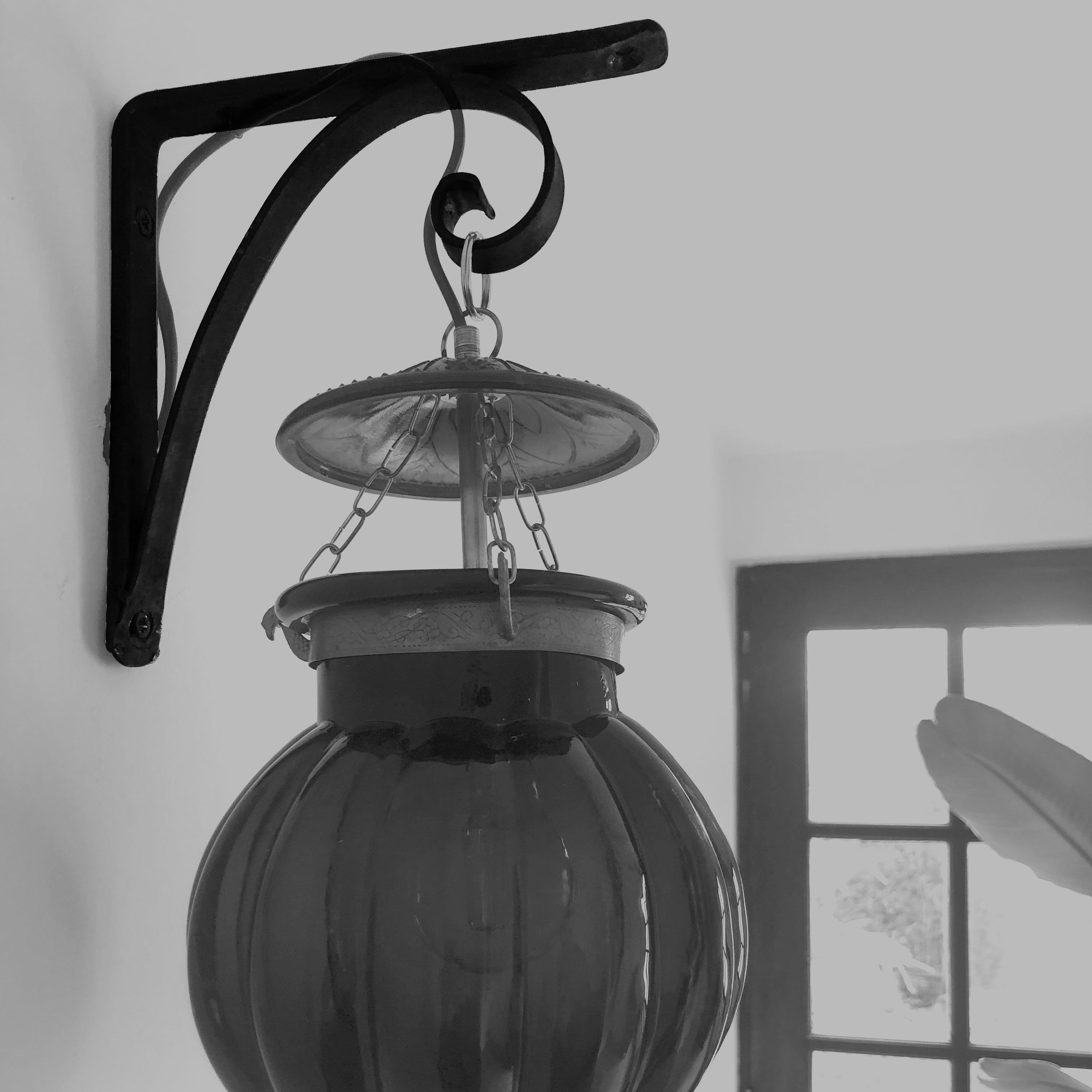 Equerre CHAPLIN by ÔTHENTIK en fer 