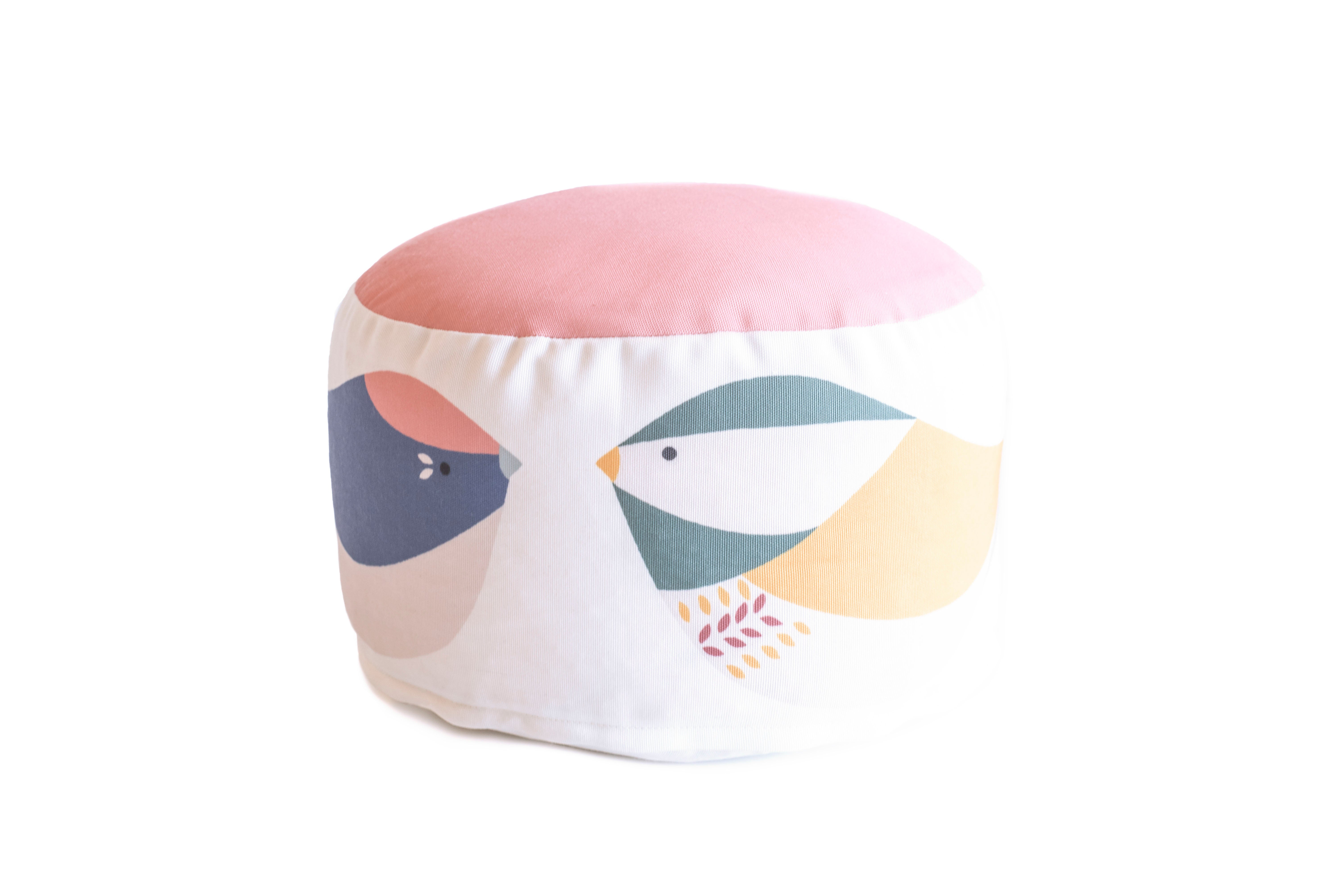 Pouf enfant rond Ø35x20 cm en polyester artisanal multicolore à motif ...