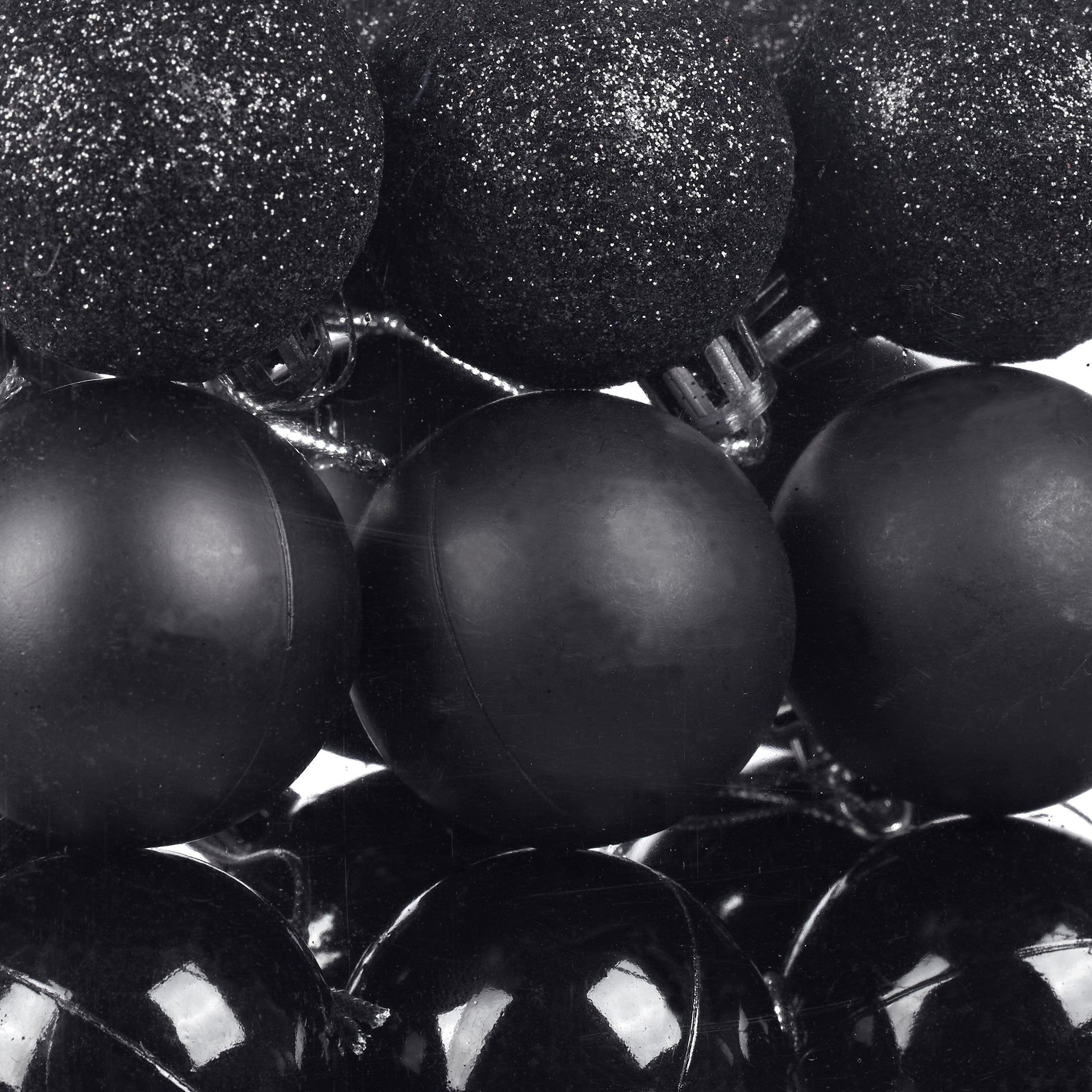 Boules de Noël, Lot de 100, Décoration, polies, scintillantes et luisantes, Boule de Noël ∅ 3, 4&6 cm, noir, Relaxdays - 7