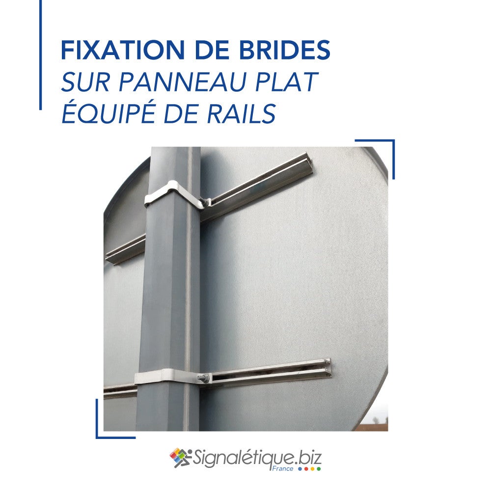 Bride simple fixation pour poteau carré 40 x 40 mm (4 x 4 cm), avec boulonnerie, à l'unité - 4