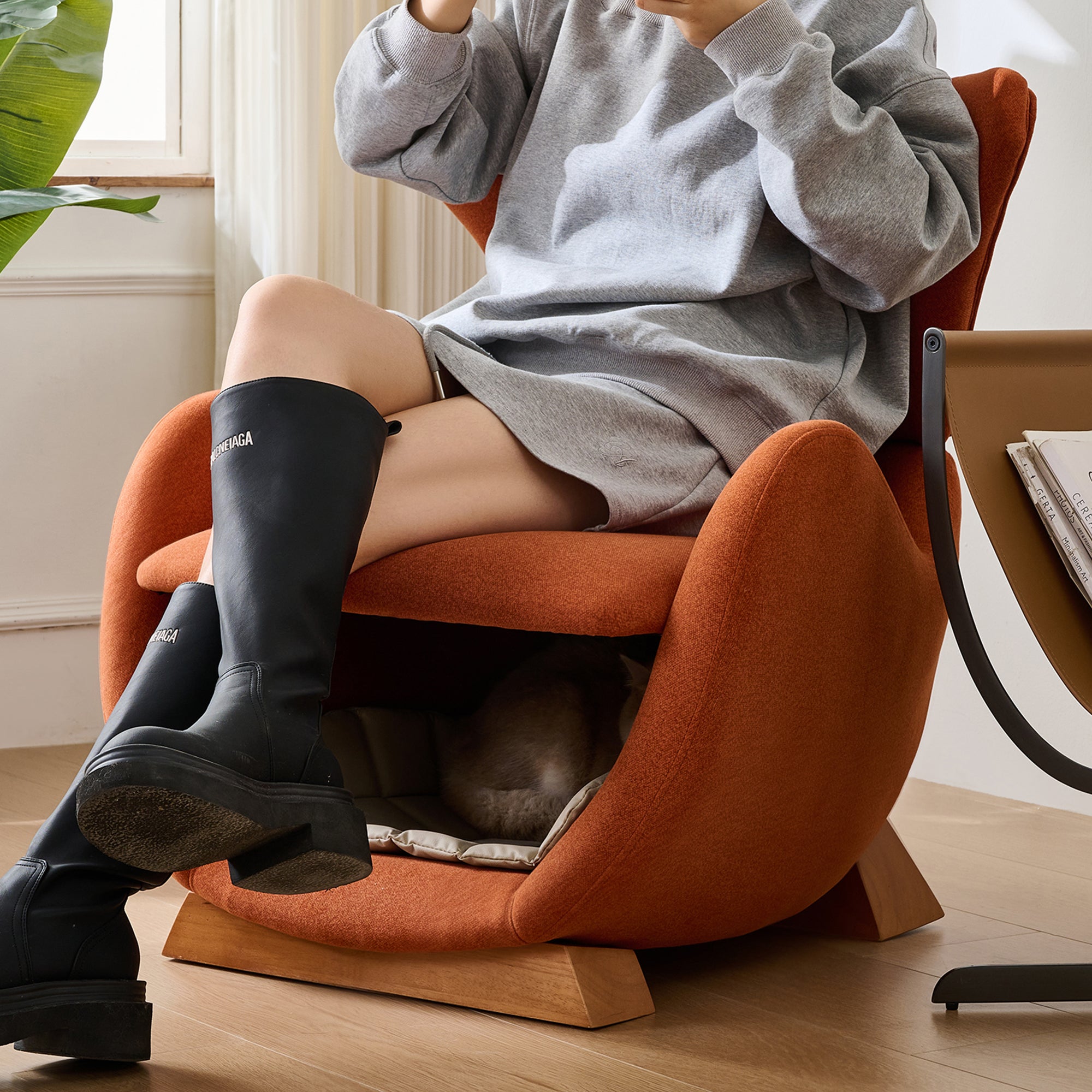 Fauteuil lounge avec 1 niche pour chat - 66 x 69 x 76 cm - Tissu anti-griffures et bois - Rouge brique - 6