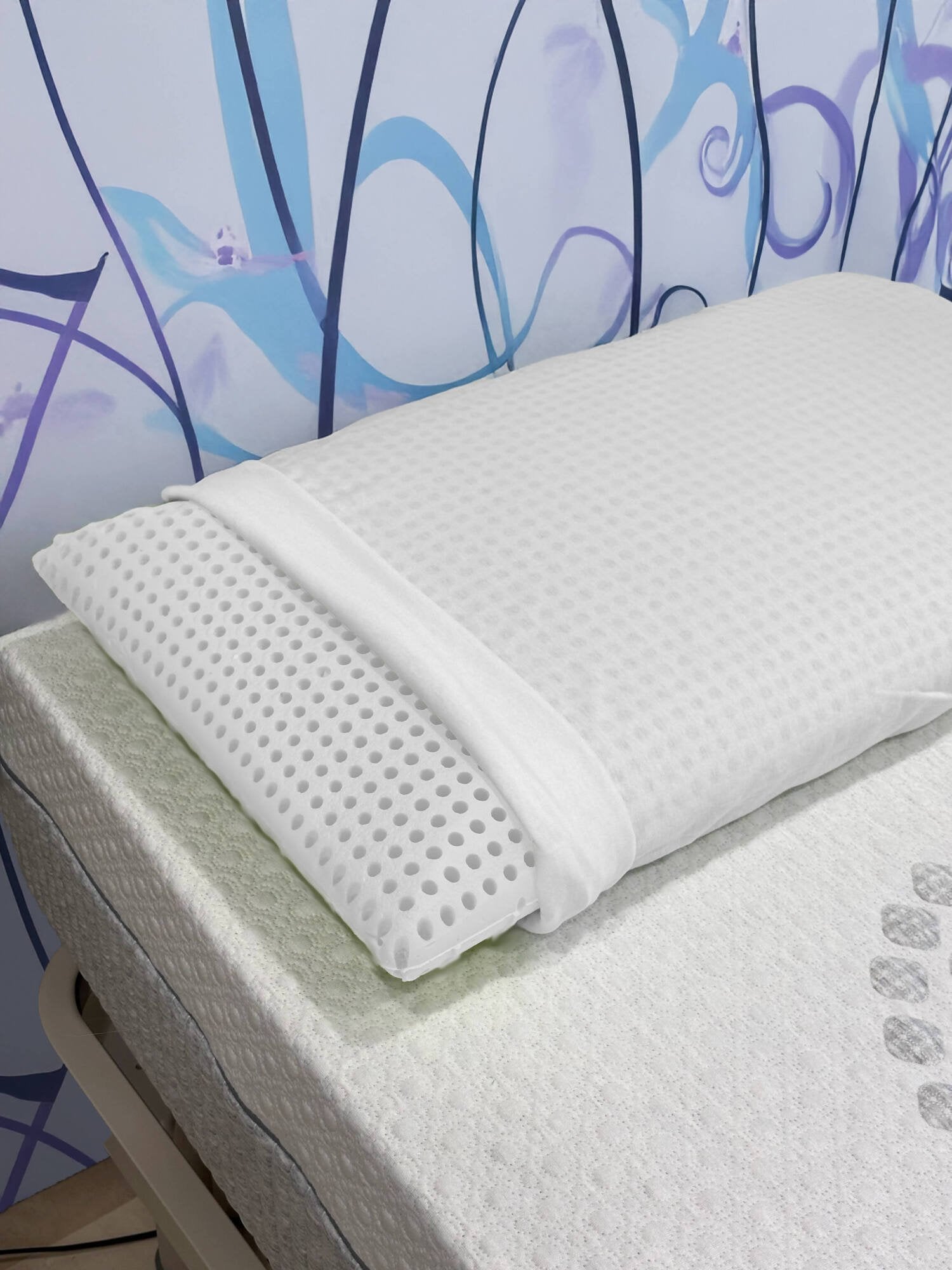 Guanciale In Memory Foam Talamo Italia - Cuscino Ergonomico Saponetta Traspirante, Made In Italy, Anallergico, 71x41x13 Cm