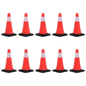 Coni Di Traffico Illustrazione Di Stock. Illustrazione Di Obbligazione - Foto 7