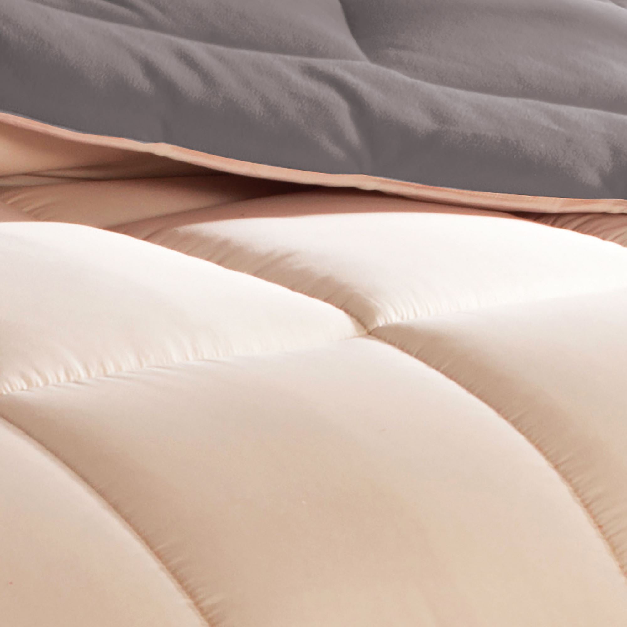 Couette tempérée COUETTE DOUBLE FACE MICROFIBRE 200x200 beige crème en polyester - 2
