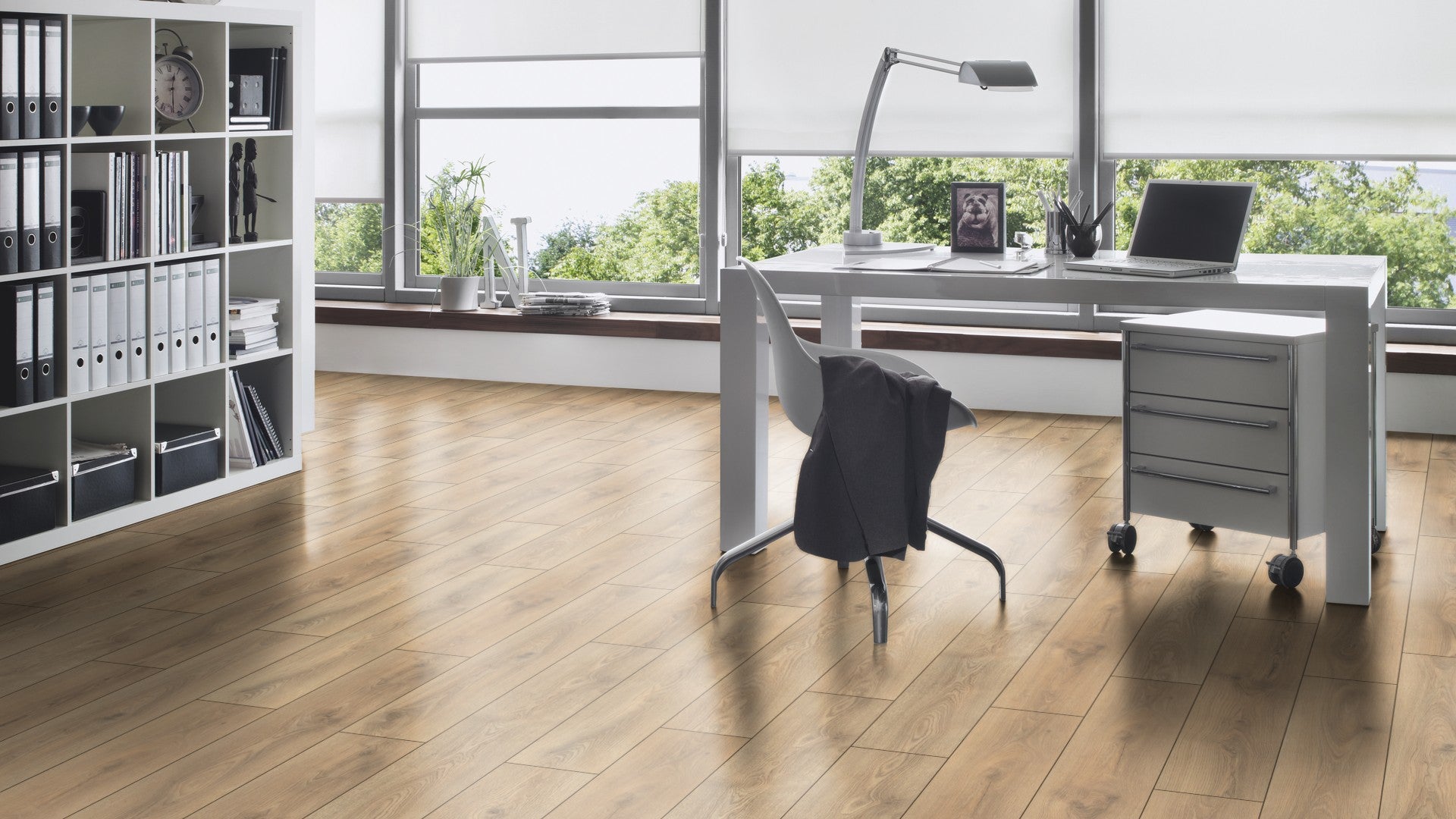 Sol stratifié effet parquet – 8 mm – boîte de 9 lames - 2,26 m2 – EH VILLA K467 PURE+ Flax Yosemite Oak - 2