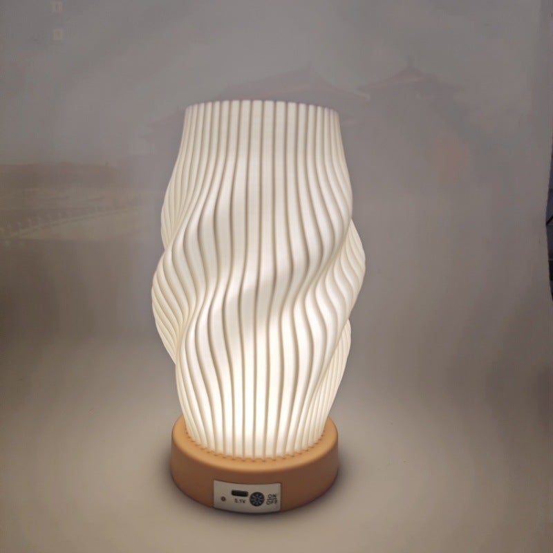 Pequeña lámpara de mesa moderna, a pilas, recargable, táctil, 3 colores, regulable, perfecta para tu mesita de noche.