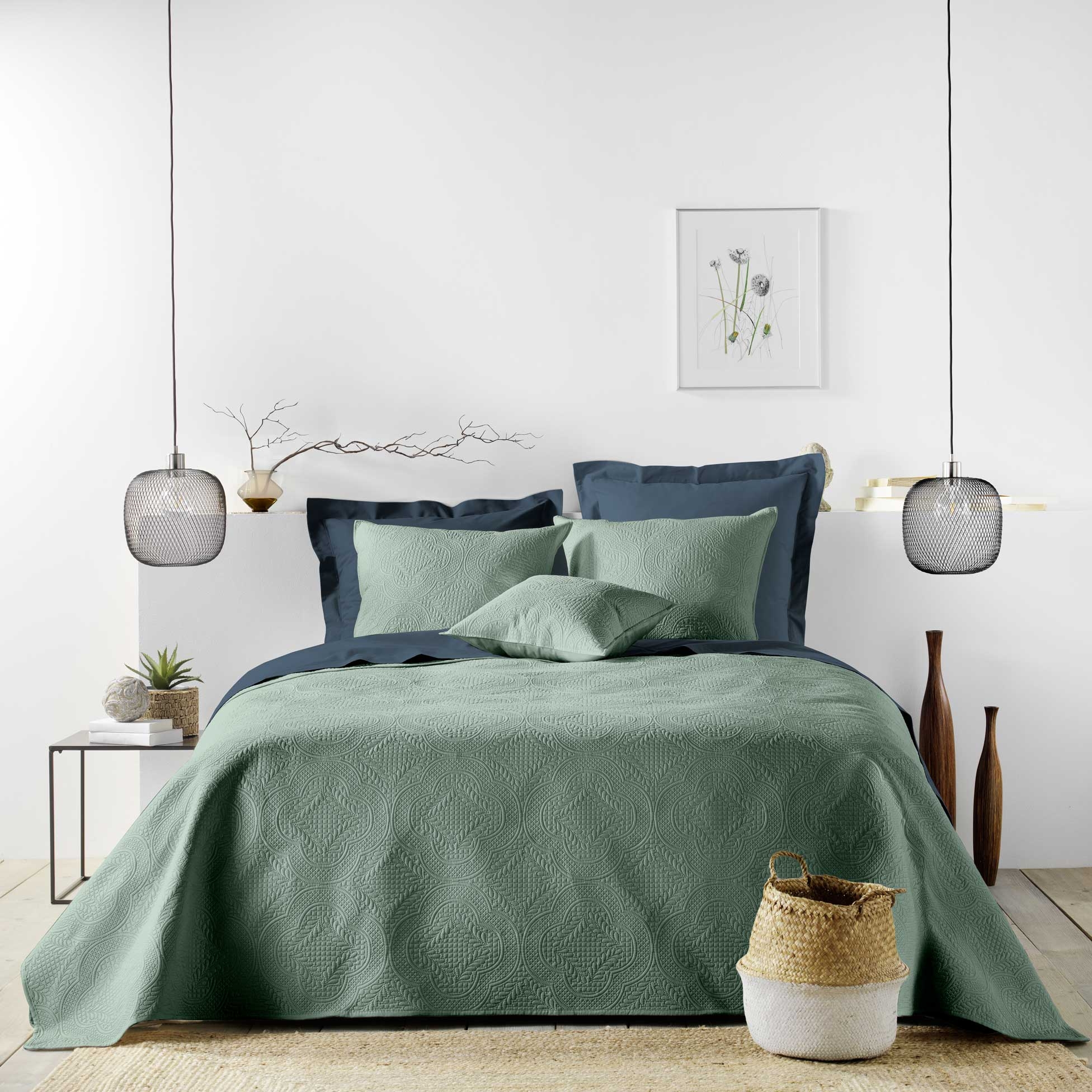 Grand Couvre-lit 2 Personnes 300x270 Cm – Blanc Tout Doux – Polyester – R.SHARE