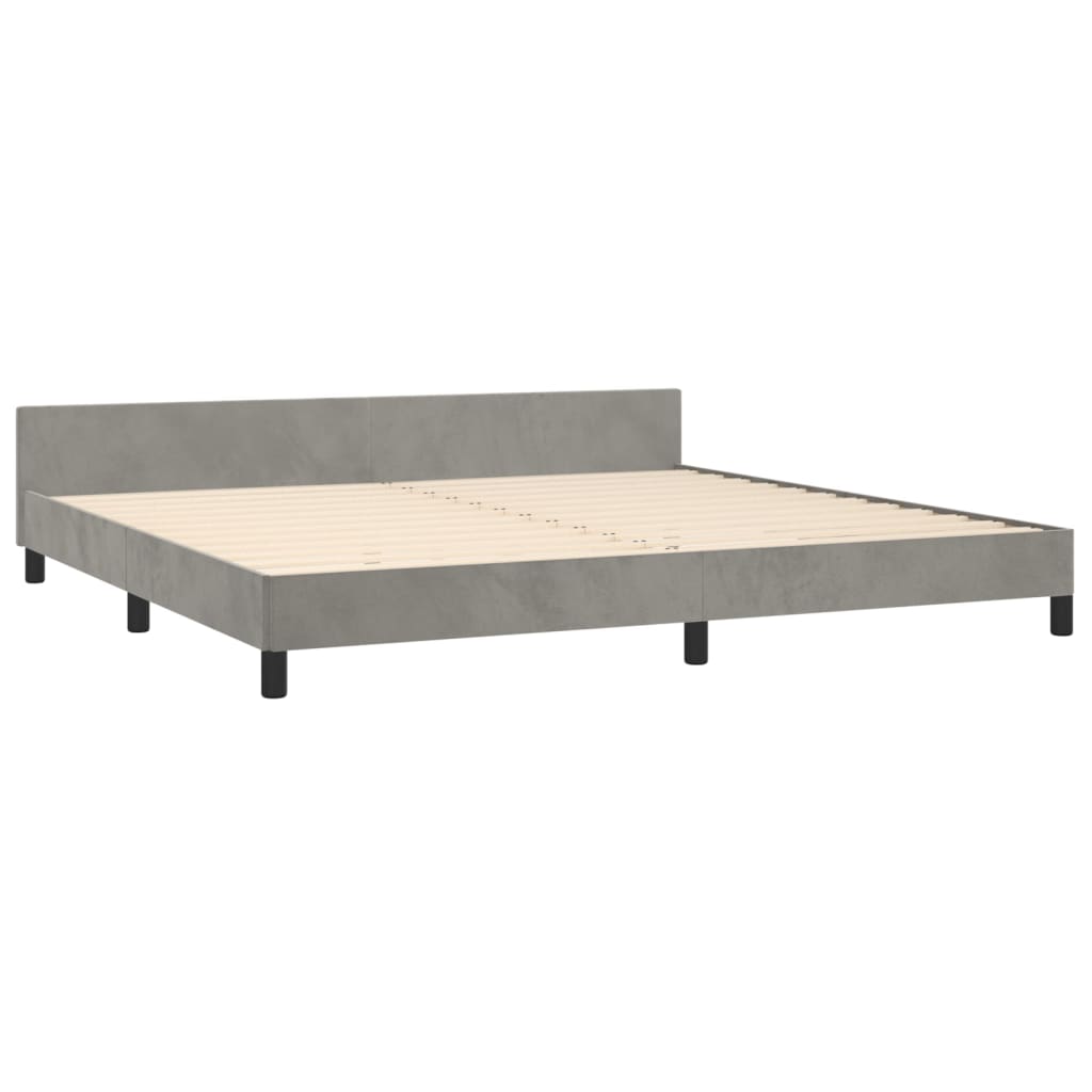 Cadre de lit sans matelas gris clair 200 x 200 cm en velours - 5