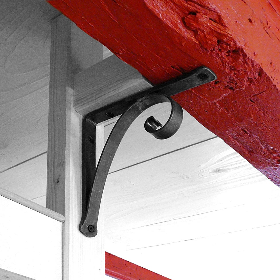 Equerre CHAPLIN by ÔTHENTIK en fer 