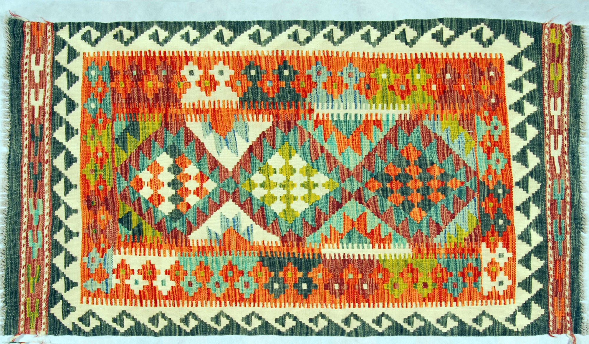Oryginalny ręcznie robiony dywan, wymiary: 140x82, z certyfikatem autentyczności GalleriaFarah1970