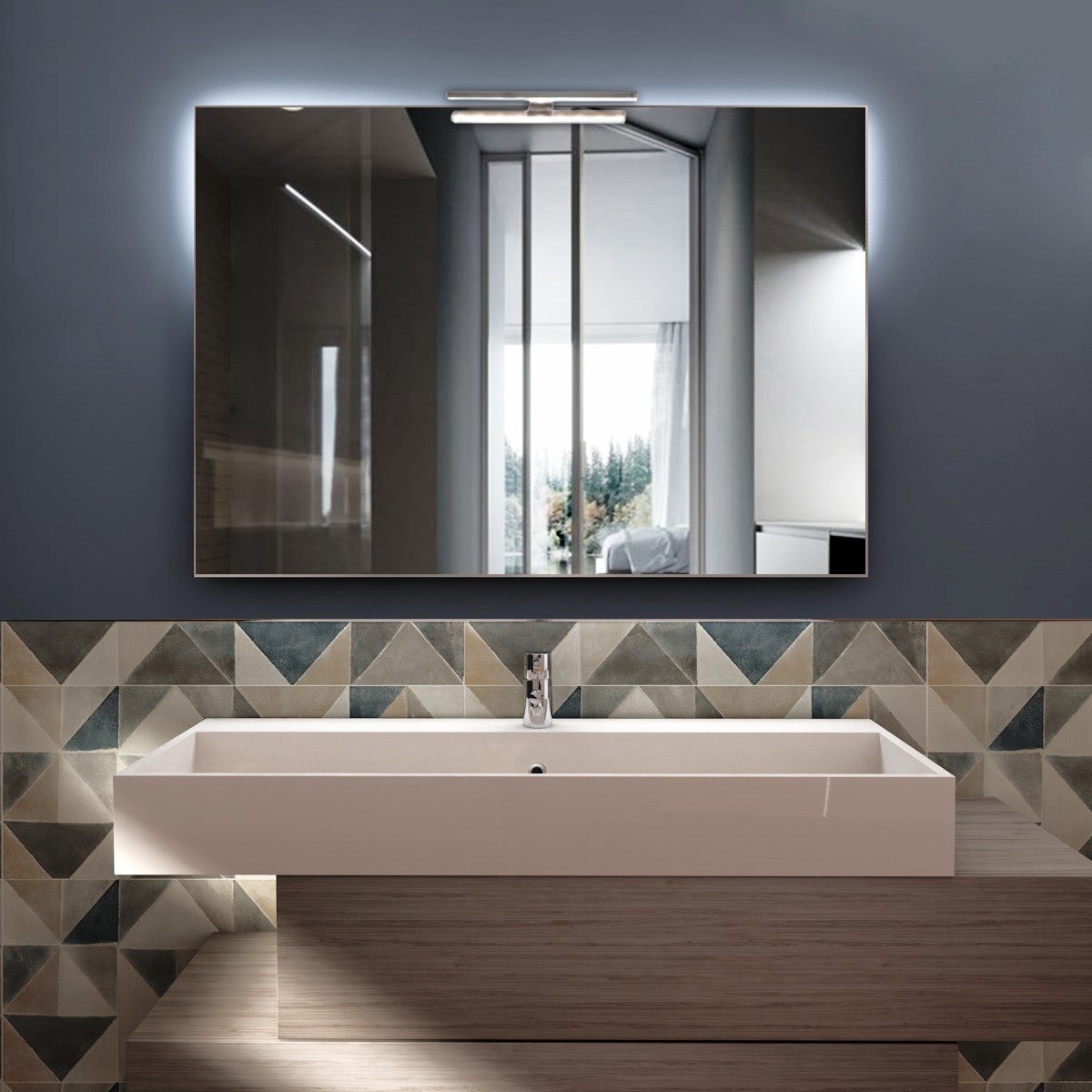 Specchio Da Bagno Led 100 Cm Con Luce Perimetrale E Retroilluminato Strive 1