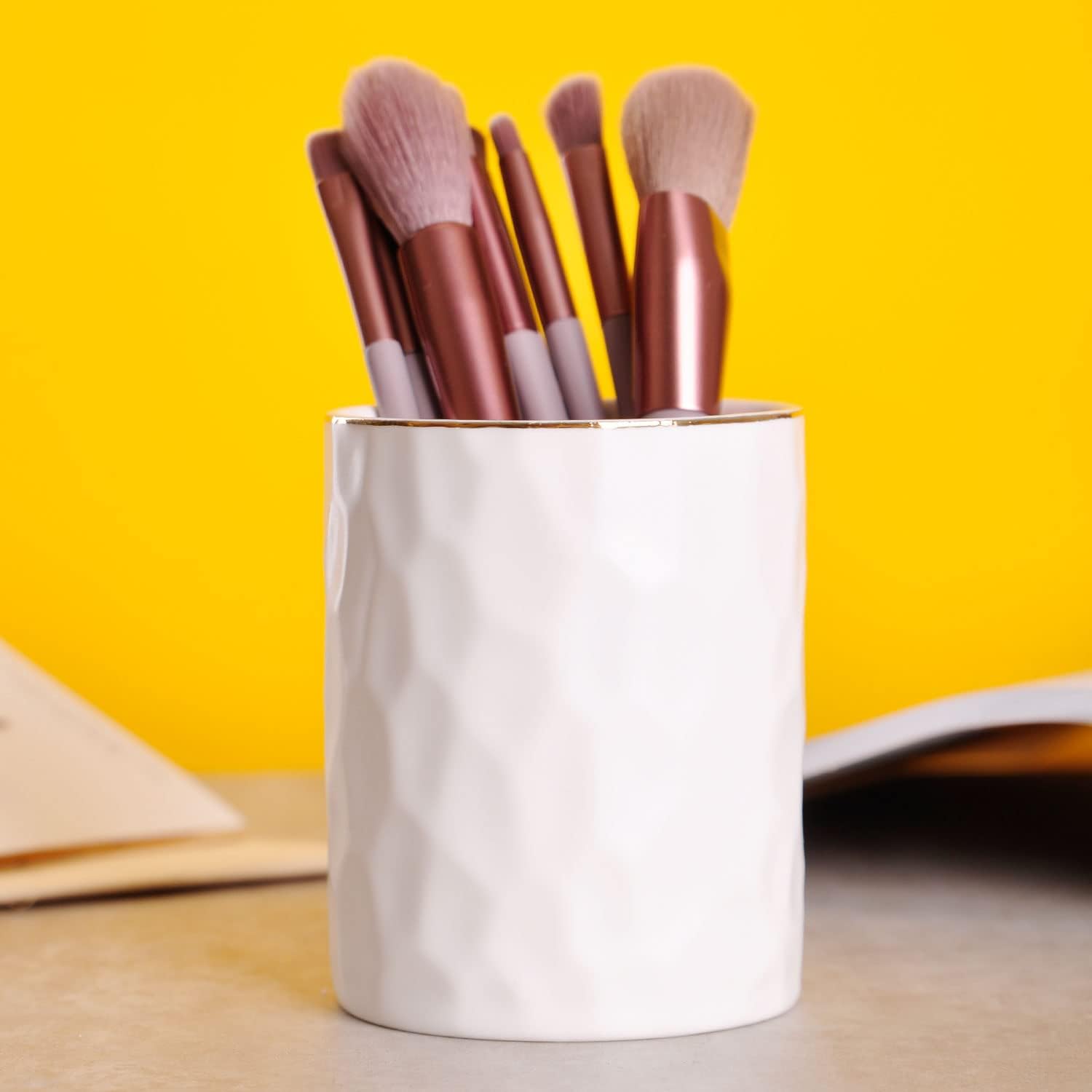Biały ceramiczny pojemnik na ołówki - Pojemnik na pędzle do makijażu - Złoty pojemnik na długopisy na biurko - Ładny mały pojemnik na pędzle w stylu - 3
