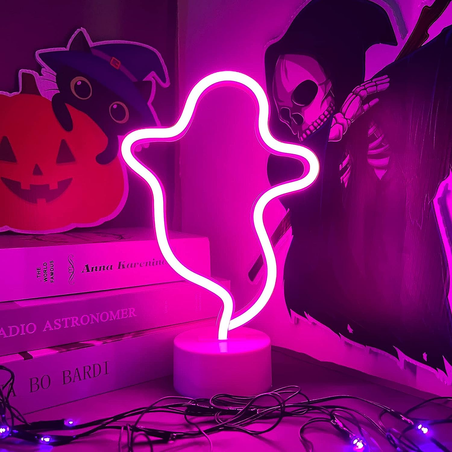 Lampa LED w kształcie ducha na Halloween, lampka w formie duszka zasilana bateriami lub przez USB, idealna na imprezę Halloween, dekoracja pokoju