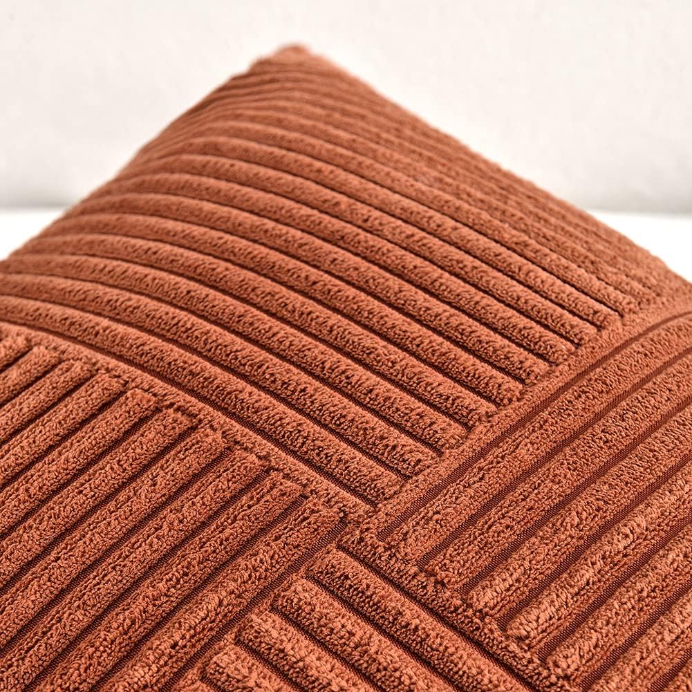 Décoration Maison Style Rétro Housses De Coussin Gothique Corbeau Noir Et Rose – Velours Doux – Lot De 2 Pour Canapé Ou Lit Lot De 2 Housses Velours 61x61cm Noir Et Rose